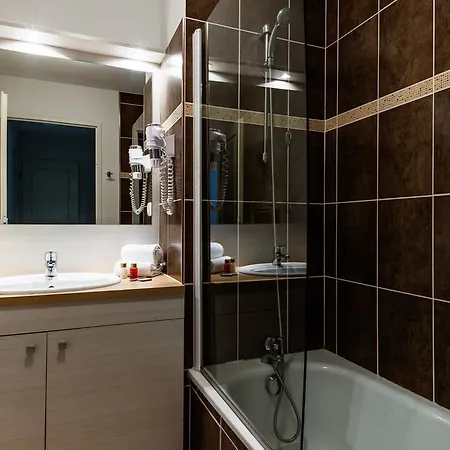Lagrange Le Belvedere Aparthotel 4*