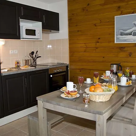 Lagrange Le Belvedere Aparthotel 4*