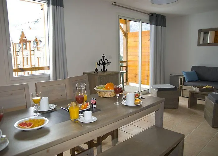 Апарт-отель Lagrange Le Belvedere 4*