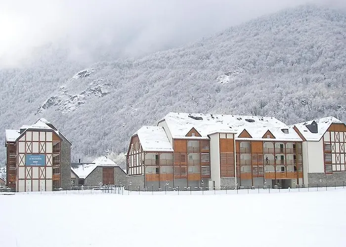 Апарт-отель Lagrange Le Belvedere Saint-Mamet