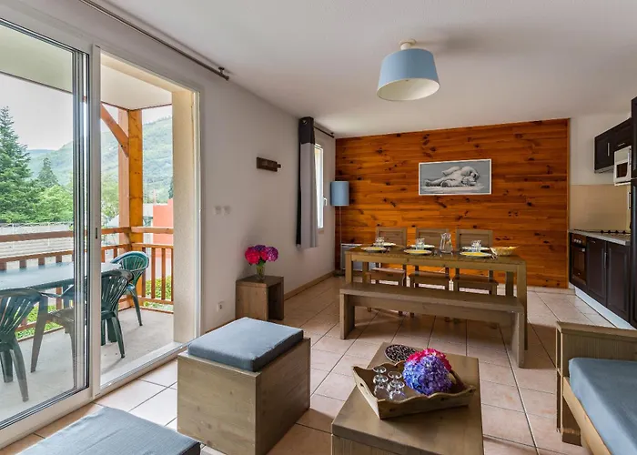 Lagrange Le Belvedere 4* Saint-Mamet